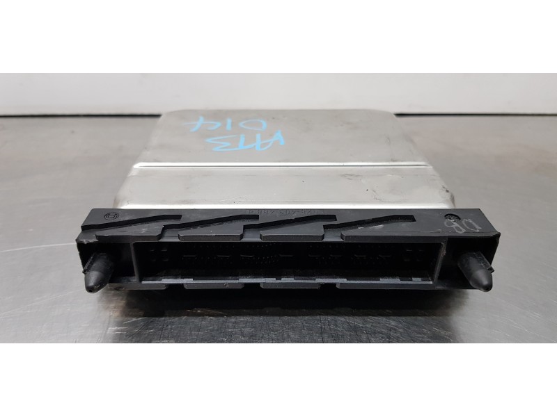 Recambio de centralita motor uce para volvo xc90 d5 referencia OEM IAM 30637733  