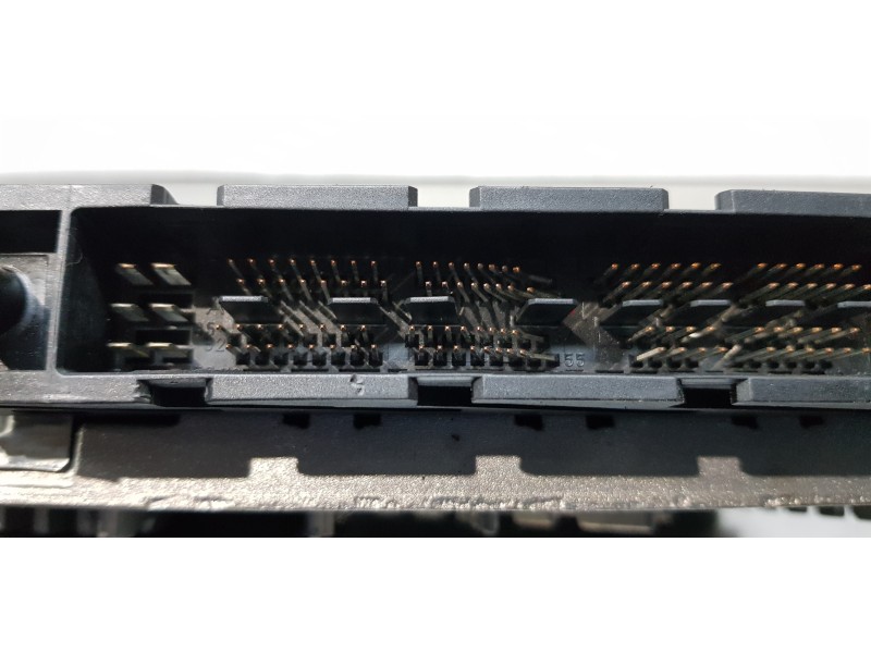 Recambio de centralita motor uce para volvo xc90 d5 referencia OEM IAM 30637733  