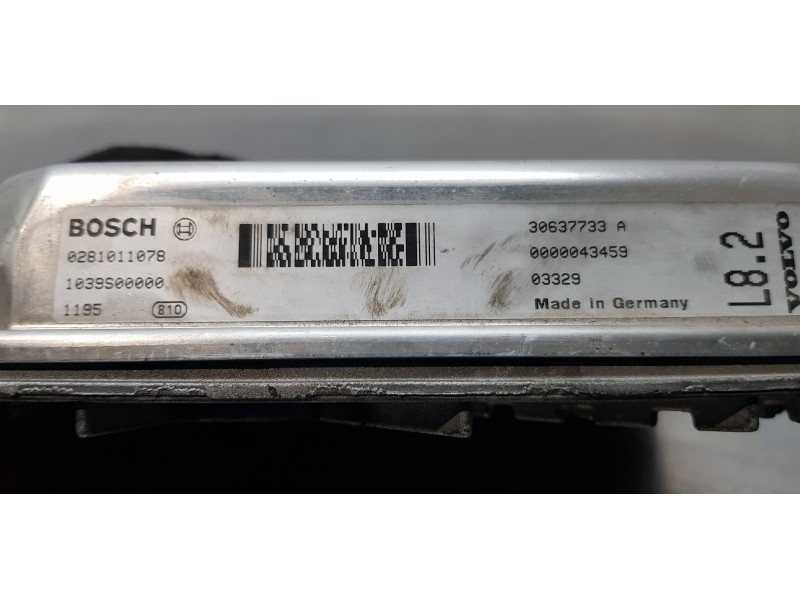 Recambio de centralita motor uce para volvo xc90 d5 referencia OEM IAM 30637733  