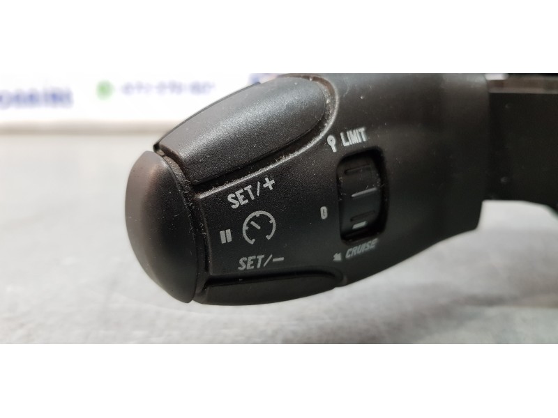 Recambio de mando multifuncion para peugeot 3008 premium referencia OEM IAM 96663614XT  