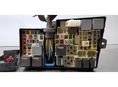 Recambio de caja reles / fusibles para ford c-max titanium referencia OEM IAM AV6T14A067AC   2