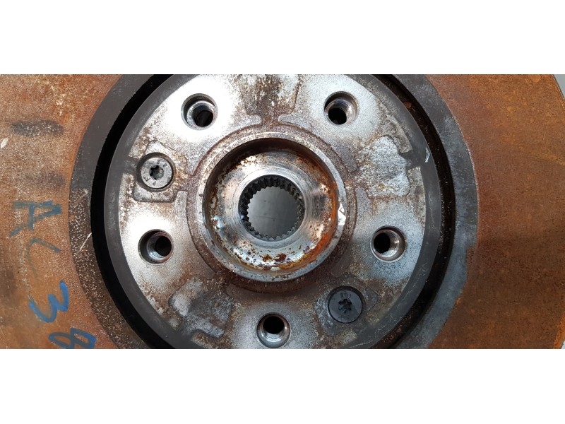 Recambio de mangueta delantera izquierda para renault scenic iv grand limited referencia OEM IAM 400113779R  