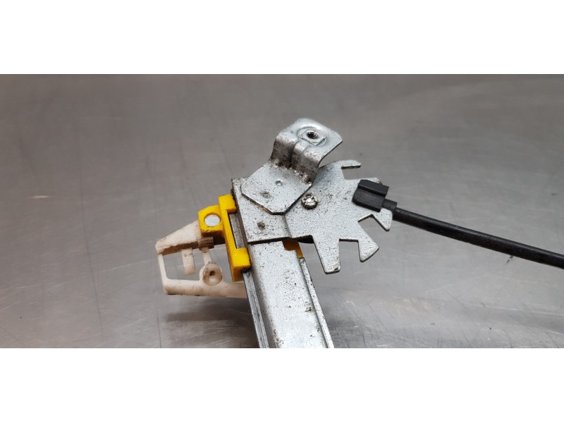 Recambio de elevalunas delantero derecho para renault megane ii berlina 3p confort authentique referencia OEM IAM 8201010927   Recambio de elevalunas delantero derecho para renault megane ii berlina 3p confort authentique referencia OEM IAM 8201010927