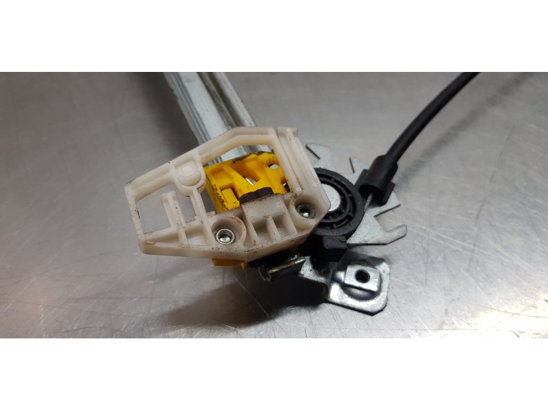 Recambio de elevalunas delantero derecho para renault megane ii berlina 3p confort authentique referencia OEM IAM 8201010927   Recambio de elevalunas delantero derecho para renault megane ii berlina 3p confort authentique referencia OEM IAM 8201010927