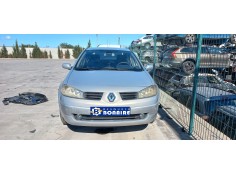 renault megane ii classic berlina del año 2004