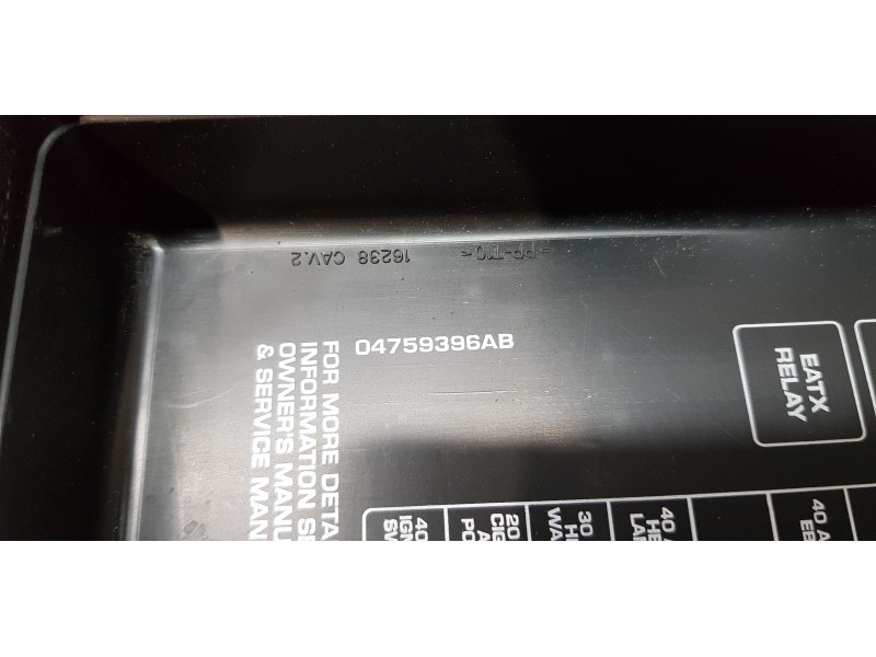 Recambio de caja reles / fusibles para chrysler sebring berlina (jr41) 2.7 lx referencia OEM IAM P04608790AF   Recambio de caja reles / fusibles para chrysler sebring berlina (jr41) 2.7 lx referencia OEM IAM P04608790AF