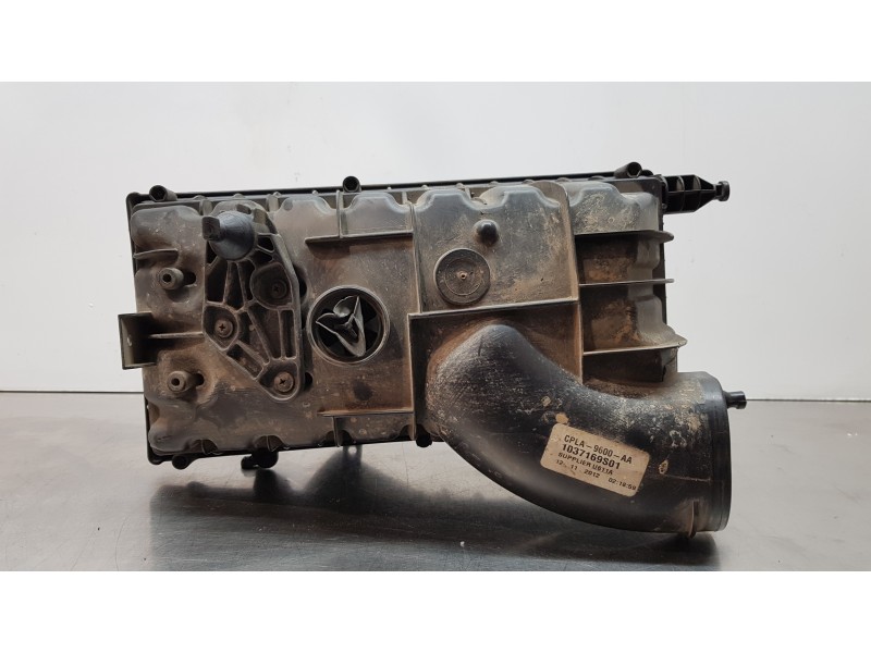 Recambio de filtro aire para land rover range rover vogue referencia OEM IAM LR036423  