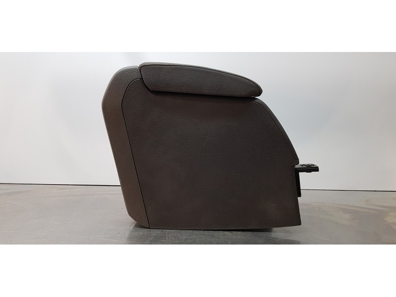 Recambio de apoyabrazos central para volkswagen golf v berlina (1k1) sportline 4motion referencia OEM IAM 1K0864207E   Recambio de apoyabrazos central para volkswagen golf v berlina (1k1) sportline 4motion referencia OEM IAM 1K0864207E