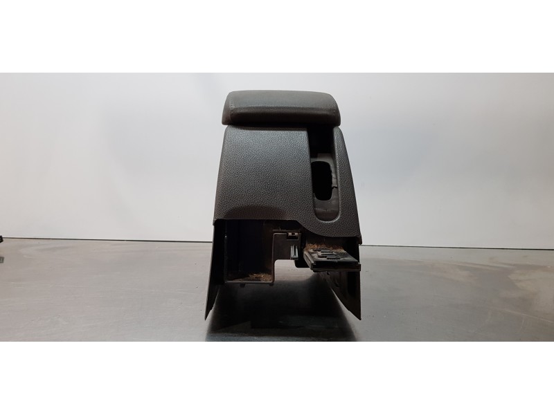 Recambio de apoyabrazos central para volkswagen golf v berlina (1k1) sportline 4motion referencia OEM IAM 1K0864207E   Recambio de apoyabrazos central para volkswagen golf v berlina (1k1) sportline 4motion referencia OEM IAM 1K0864207E