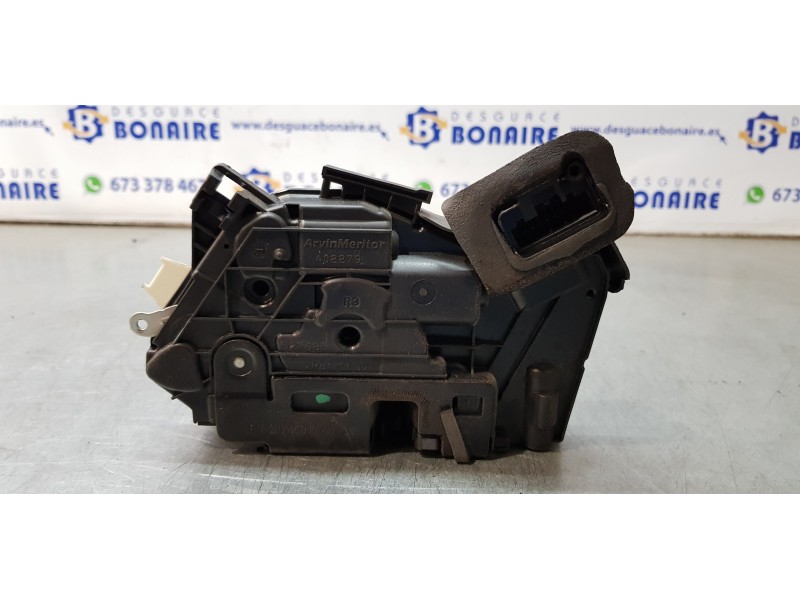 Recambio de cerradura puerta delantera derecha para volkswagen polo (6r1) advance referencia OEM IAM 5K1837016B   Recambio de cerradura puerta delantera derecha para volkswagen polo (6r1) advance referencia OEM IAM 5K1837016B
