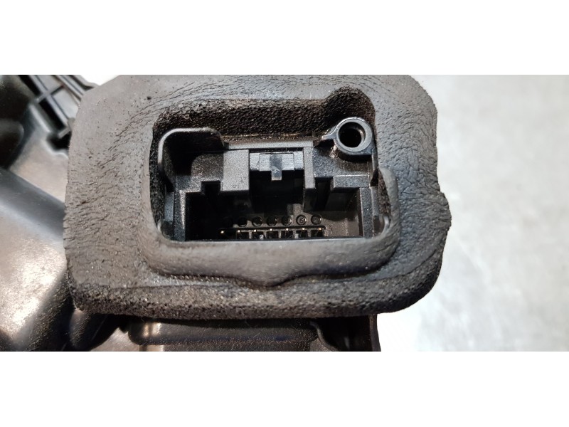 Recambio de cerradura puerta delantera derecha para volkswagen polo (6r1) advance referencia OEM IAM 5K1837016B   Recambio de cerradura puerta delantera derecha para volkswagen polo (6r1) advance referencia OEM IAM 5K1837016B