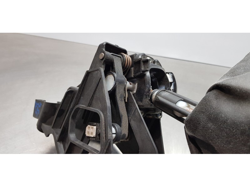 Recambio de palanca cambio para renault scenic iv grand limited referencia OEM IAM 341040688R  