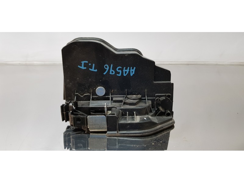 Recambio de cerradura puerta trasera izquierda para bmw serie 5 lim. (f10) 530d referencia OEM IAM 7229459  