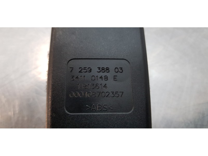 Recambio de pretensor airbag derecho para bmw serie 3 touring (f31) 318d referencia OEM IAM 7259388  