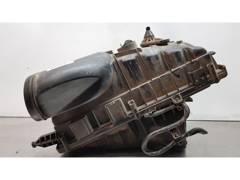 Recambio de filtro aire para land rover range rover vogue referencia OEM IAM LR036424  