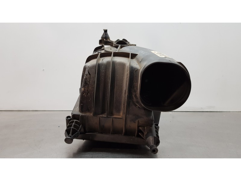 Recambio de filtro aire para land rover range rover vogue referencia OEM IAM LR036424  