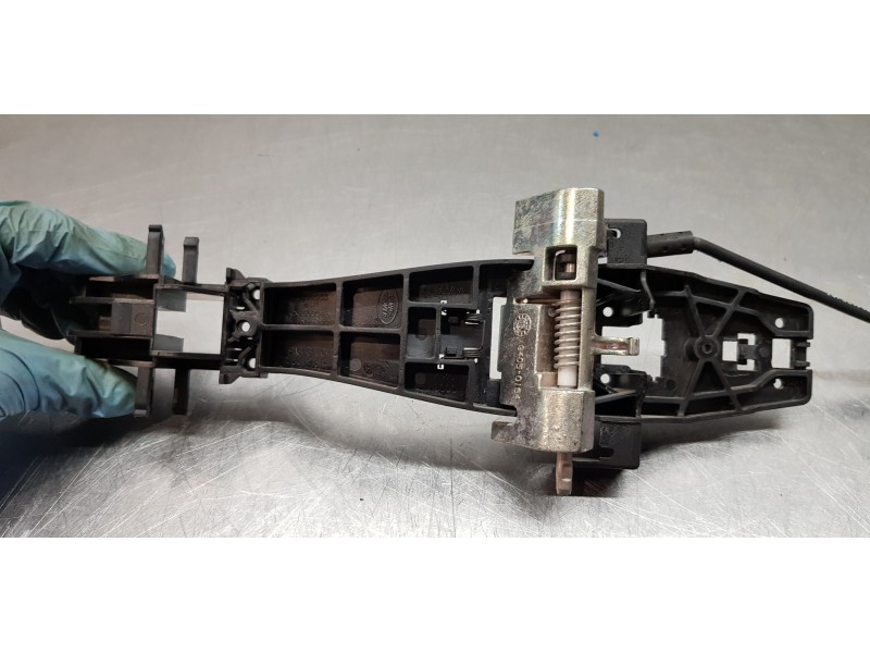 Recambio de cerradura puerta delantera derecha para land rover range rover sport v6 td se referencia OEM IAM FQJ500420 4H2A21812