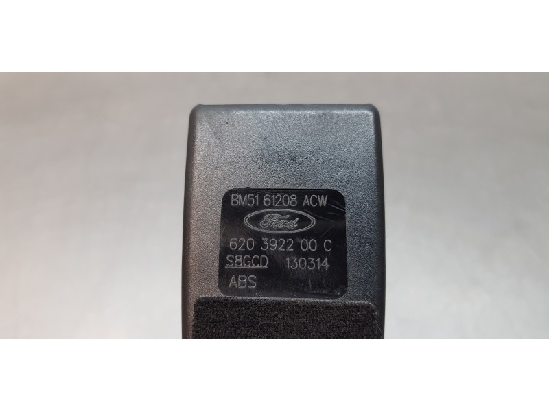 Recambio de pretensor airbag derecho para ford focus lim. (cb8) trend referencia OEM IAM 1852179   Recambio de pretensor airbag derecho para ford focus lim. (cb8) trend referencia OEM IAM 1852179