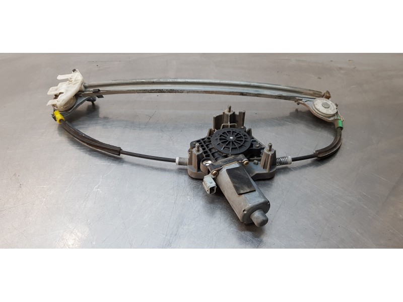 Recambio de elevalunas trasero izquierdo para peugeot 406 berlina (s1/s2) stdt referencia OEM IAM 0130821779  