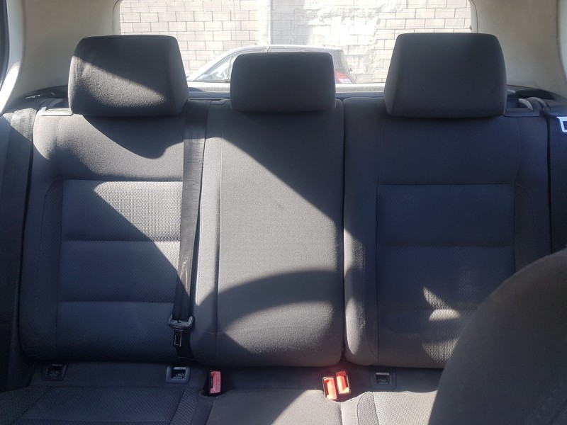 volkswagen golf v berlina (1k1) del año 2008