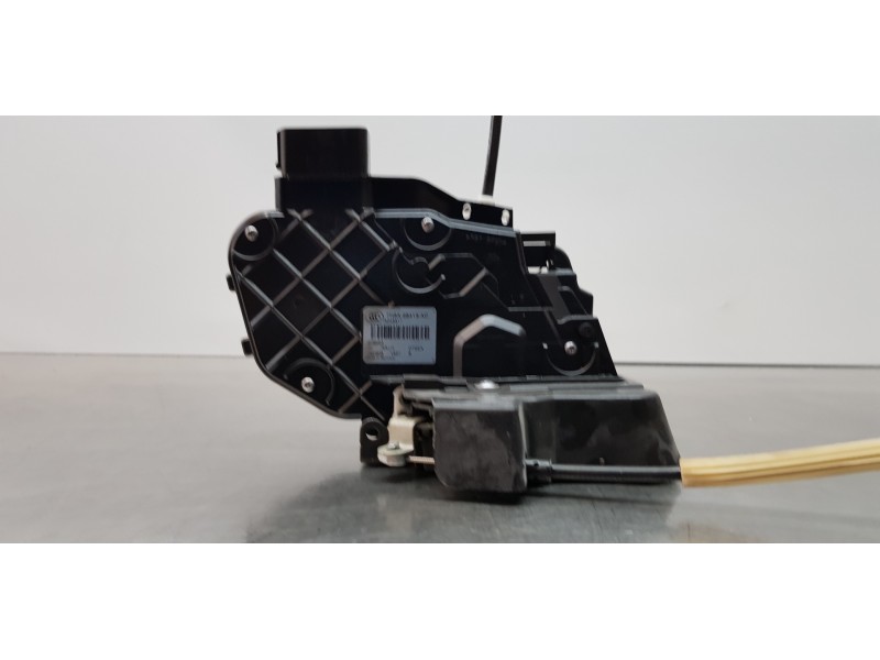 Recambio de cerradura puerta trasera izquierda para land rover range rover sport v6 td se referencia OEM IAM FPE500070 7H5A26413