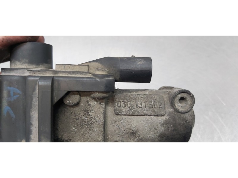 Recambio de valvula egr para volkswagen caddy ka/kb (2k) life referencia OEM IAM 03G131501N 03G131502 