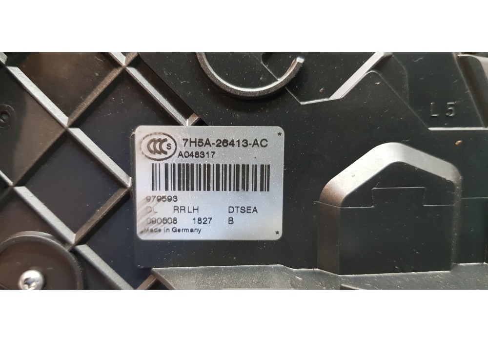 Recambio de cerradura puerta trasera izquierda para land rover range rover sport v6 td se referencia OEM IAM FPE500070 7H5A26413