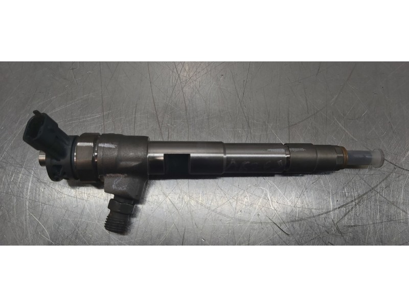 Recambio de inyector para dacia duster ii comfort 4wd referencia OEM IAM 8201636333   Recambio de inyector para dacia duster ii comfort 4wd referencia OEM IAM 8201636333