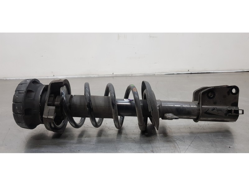 Recambio de amortiguador delantero izquierdo para nissan primastar cerrada referencia OEM IAM 93463333  