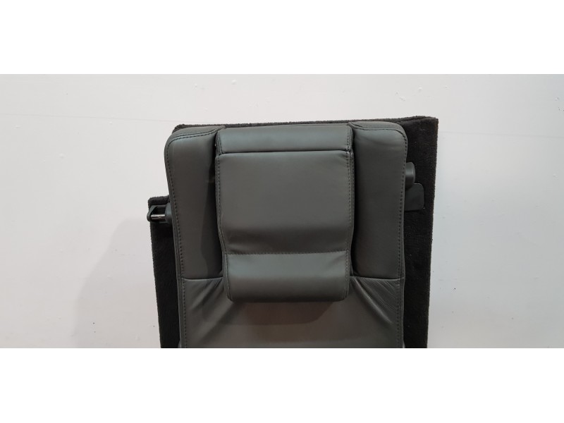 Recambio de asiento de tercera fila derecho para land rover discovery v6 td hse referencia OEM IAM   