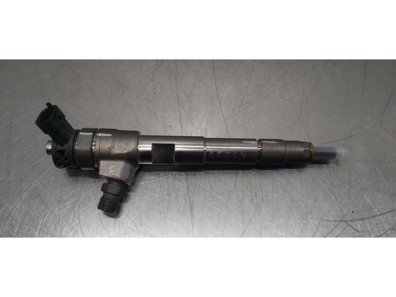 Recambio de inyector para dacia duster ii comfort 4wd referencia OEM IAM 8201636333   Recambio de inyector para dacia duster ii comfort 4wd referencia OEM IAM 8201636333