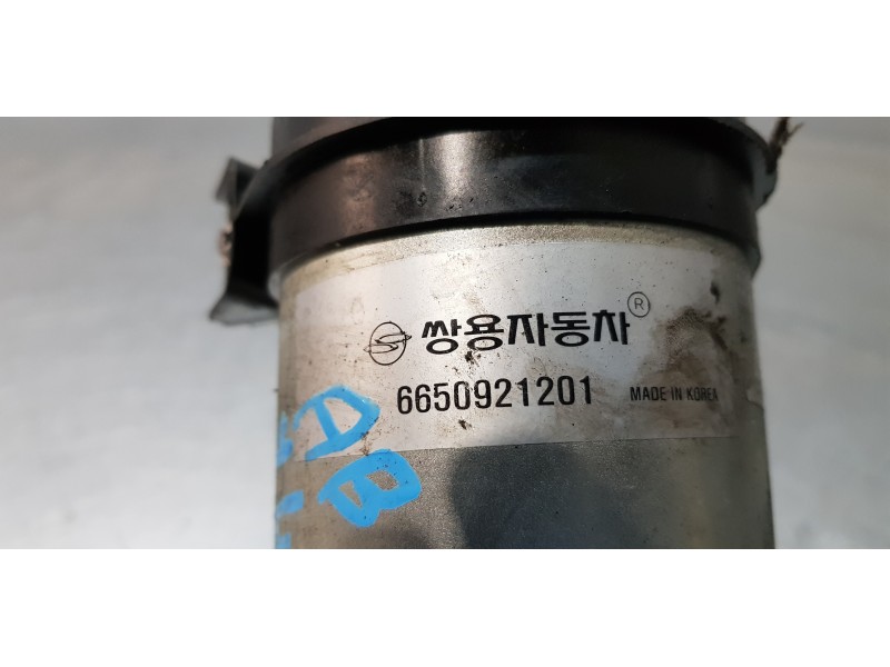 Recambio de soporte filtro gasoil para ssangyong rodius xdi referencia OEM IAM 6650921201  