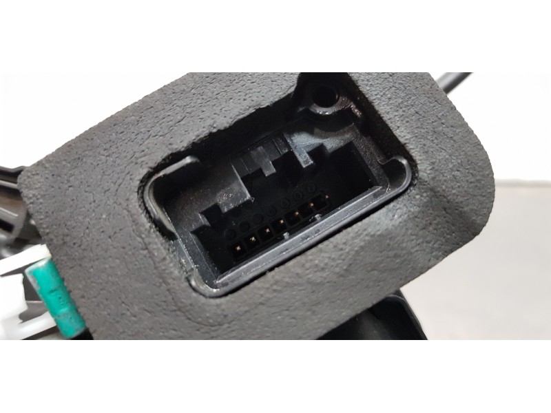 Recambio de cerradura puerta delantera derecha para skoda octavia lim. (5e3) ambition referencia OEM IAM 5E1837016   Recambio de cerradura puerta delantera derecha para skoda octavia lim. (5e3) ambition referencia OEM IAM 5E1837016