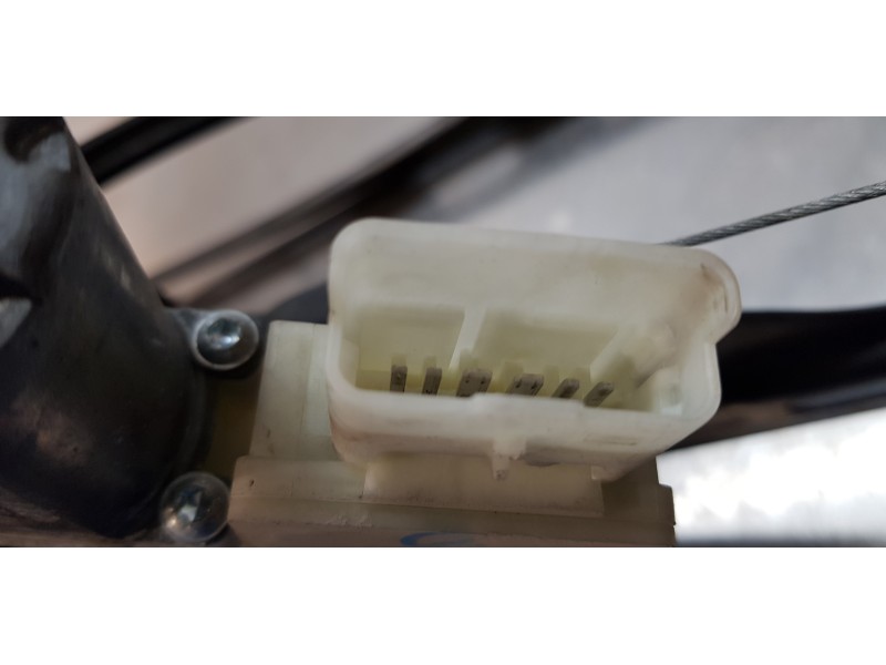 Recambio de elevalunas delantero derecho para citroen c4 picasso seduction referencia OEM IAM 9675924680  