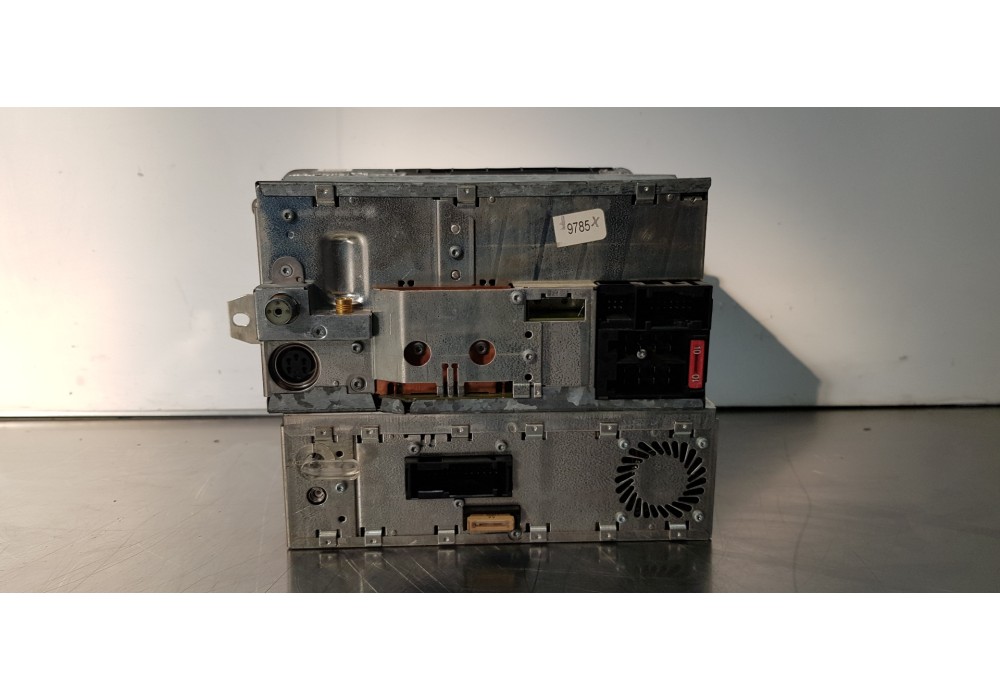 Recambio de sistema audio / radio cd para mercedes clase s (w220) berlina 500 (220.075) referencia OEM IAM A2208200389   Recambio de sistema audio / radio cd para mercedes clase s (w220) berlina 500 (220.075) referencia OEM IAM A2208200389