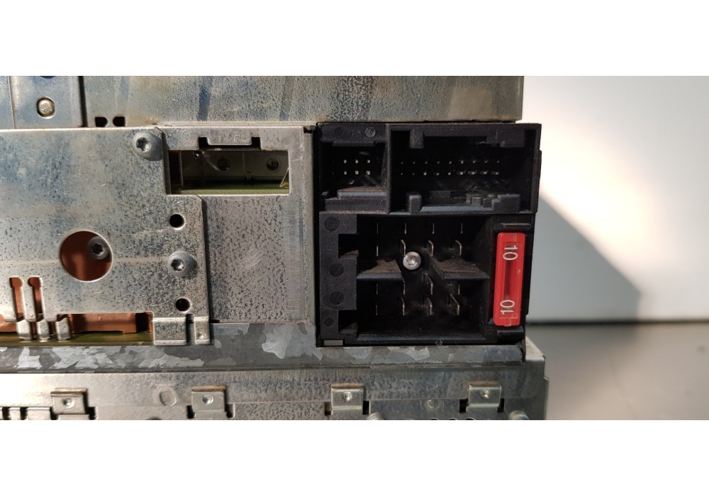 Recambio de sistema audio / radio cd para mercedes clase s (w220) berlina 500 (220.075) referencia OEM IAM A2208200389  