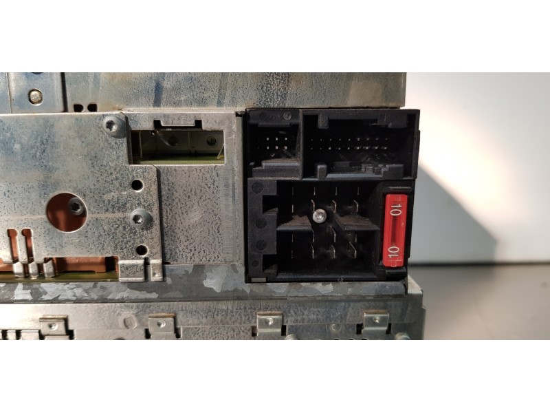 Recambio de sistema audio / radio cd para mercedes clase s (w220) berlina 500 (220.075) referencia OEM IAM A2208200389  