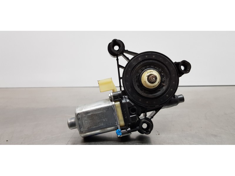 Recambio de motor elevalunas delantero izquierdo para skoda octavia lim. (5e3) ambition referencia OEM IAM 5Q0959801B   Recambio de motor elevalunas delantero izquierdo para skoda octavia lim. (5e3) ambition referencia OEM IAM 5Q0959801B
