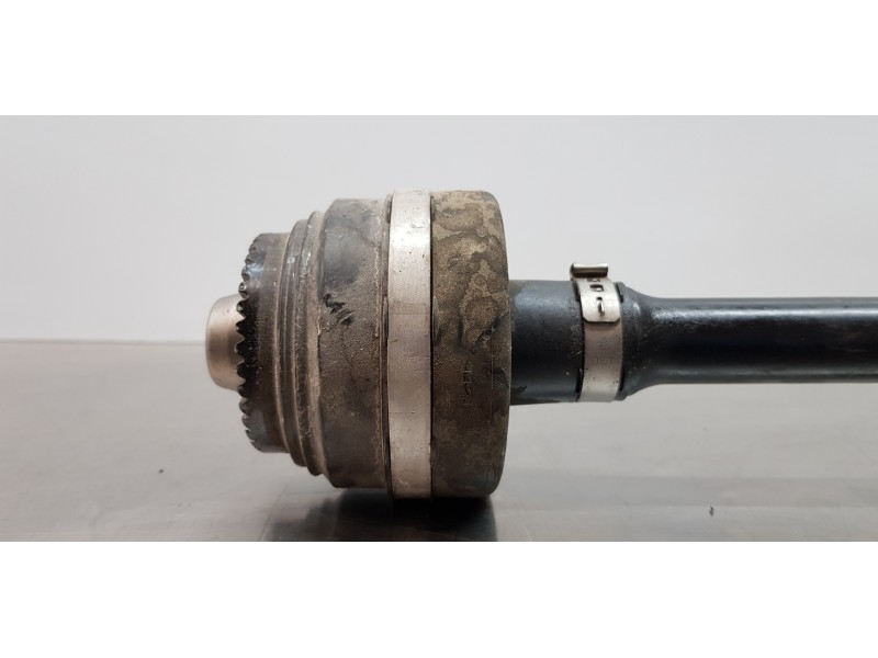 Recambio de transmision trasera izquierda para bmw serie x3 (g01) xdrive20d referencia OEM IAM 33208679967 8679967 