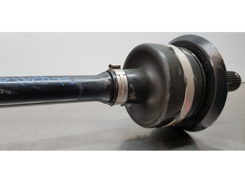 Recambio de transmision trasera izquierda para bmw serie x3 (g01) xdrive20d referencia OEM IAM 33208679967 8679967 