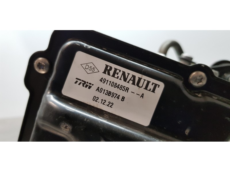 Recambio de bomba direccion para nissan primastar cerrada referencia OEM IAM 491108485R  