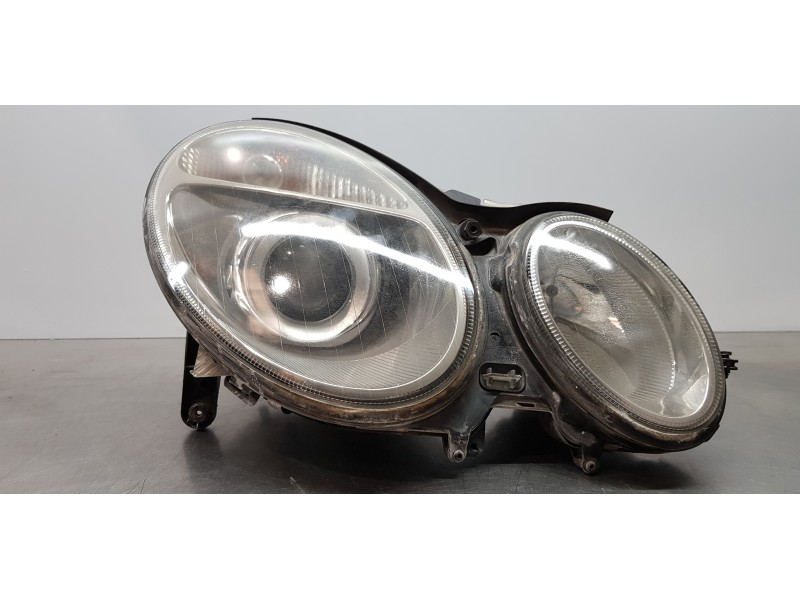 Recambio de faro derecho para mercedes clase e (w211) berlina e 270 cdi (211.016) referencia OEM IAM A2118200261   Recambio de faro derecho para mercedes clase e (w211) berlina e 270 cdi (211.016) referencia OEM IAM A2118200261