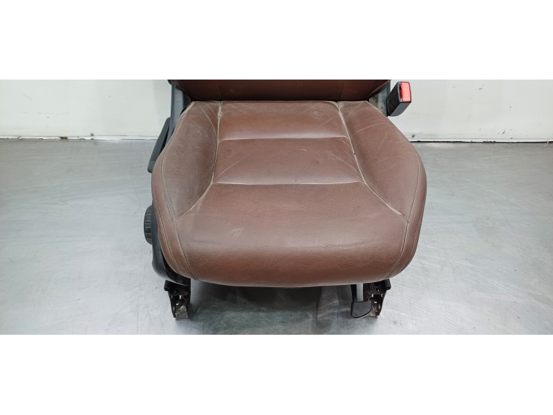 Recambio de juego asientos completo para mercedes clase b (w246) b 200 cdi be (246.201) referencia OEM IAM A0009105408 A00191004