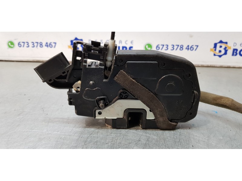 Recambio de cerradura puerta trasera derecha para nissan x-trail (t31) xe referencia OEM IAM 82500JG000   Recambio de cerradura puerta trasera derecha para nissan x-trail (t31) xe referencia OEM IAM 82500JG000