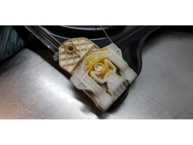 Recambio de elevalunas delantero derecho para land rover range rover sport v6 td se referencia OEM IAM CUH500240 7H2223200CC CUR