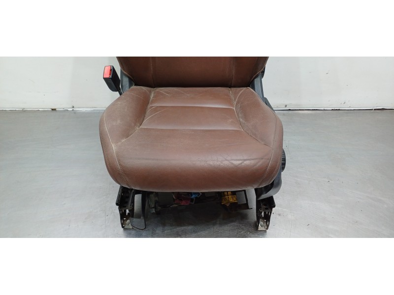 Recambio de juego asientos completo para mercedes clase b (w246) b 200 cdi be (246.201) referencia OEM IAM A0009105408 A00191004