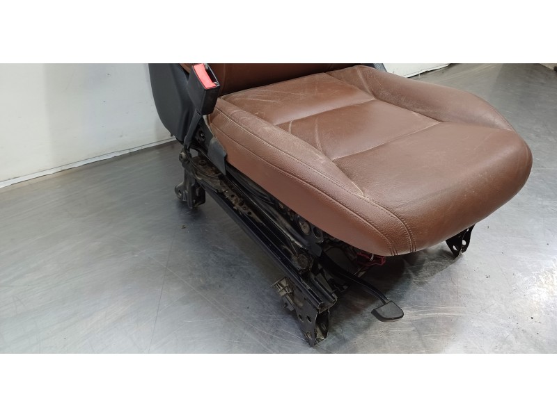 Recambio de juego asientos completo para mercedes clase b (w246) b 200 cdi be (246.201) referencia OEM IAM A0009105408 A00191004