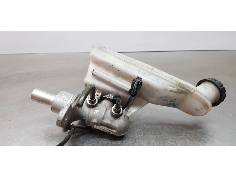 Recambio de bomba freno para mercedes clase b (w246) b 200 cdi be (246.201) referencia OEM IAM A2464300301  