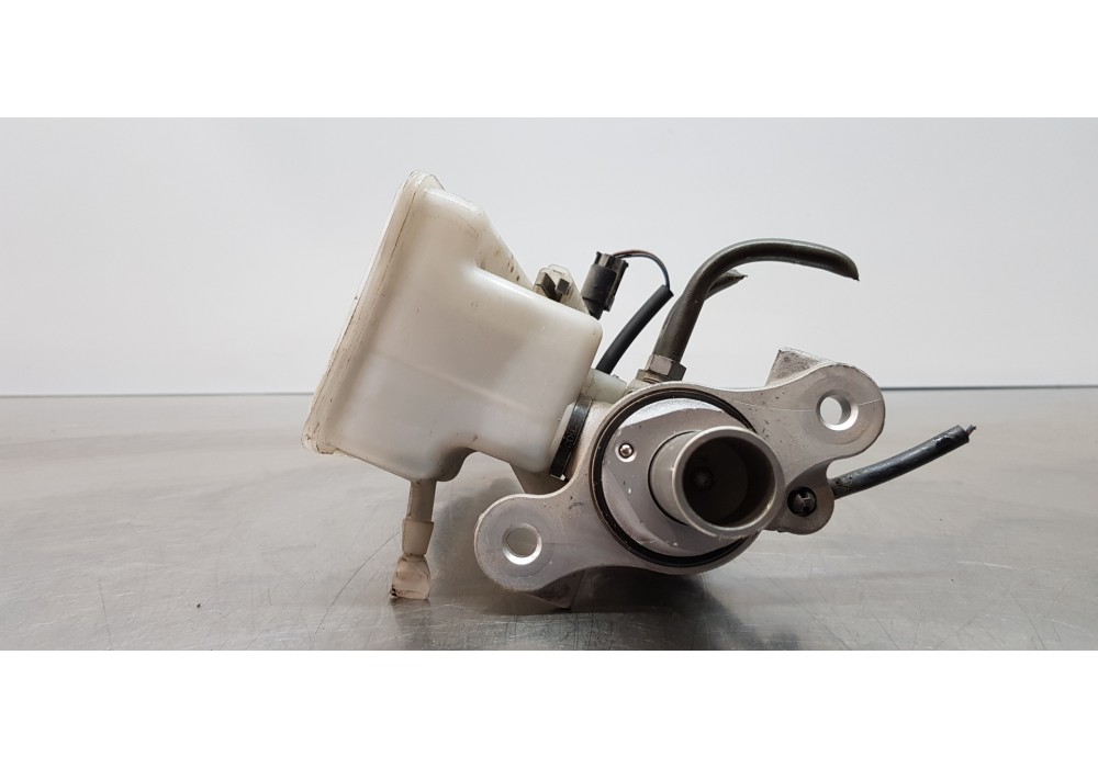 Recambio de bomba freno para mercedes clase b (w246) b 200 cdi be (246.201) referencia OEM IAM A2464300301  