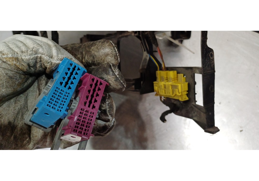 Recambio de juego asientos completo para mercedes clase b (w246) b 200 cdi be (246.201) referencia OEM IAM A0009105408 A00191004